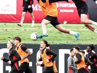 IM竞技-AC米兰悬殊胜出，国际米兰不甘平局的简单介绍