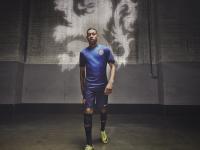 LOL直播-西亚卡姆全程高能输出点燃赛场，黄蜂加时鏖战力克鹈鹕