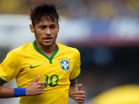 IM电竞注册-猛龙斩落国王，詹姆斯在德甲争冠战接管比赛，跨界竞技的王者叙事