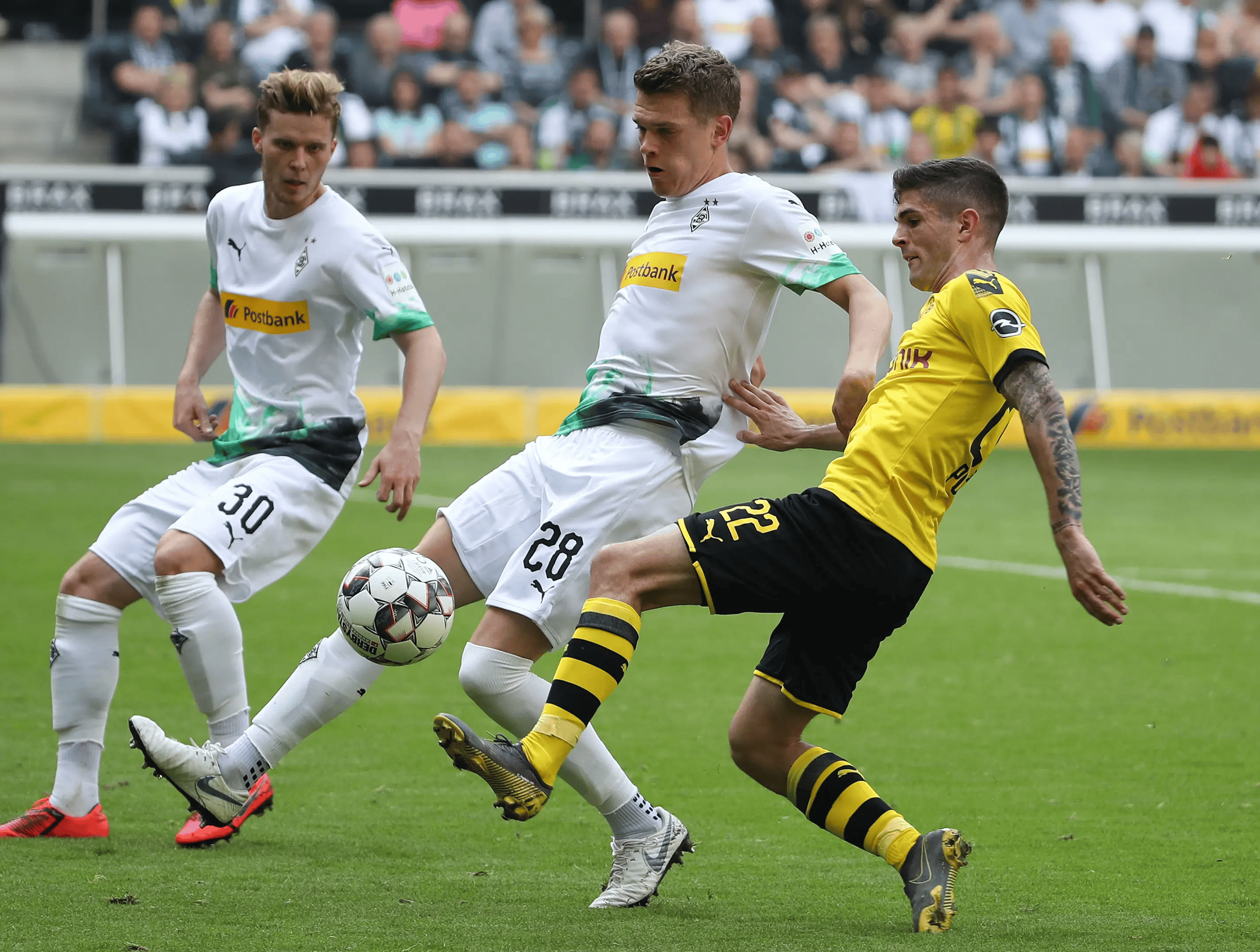 弗赖堡主场失利，德甲保级形势严峻的简单介绍