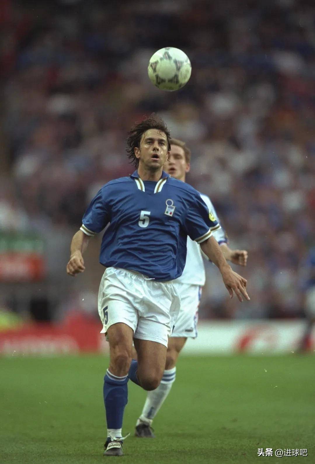 包含意大利在欧洲预赛中夺魁——强势展现实力的词条