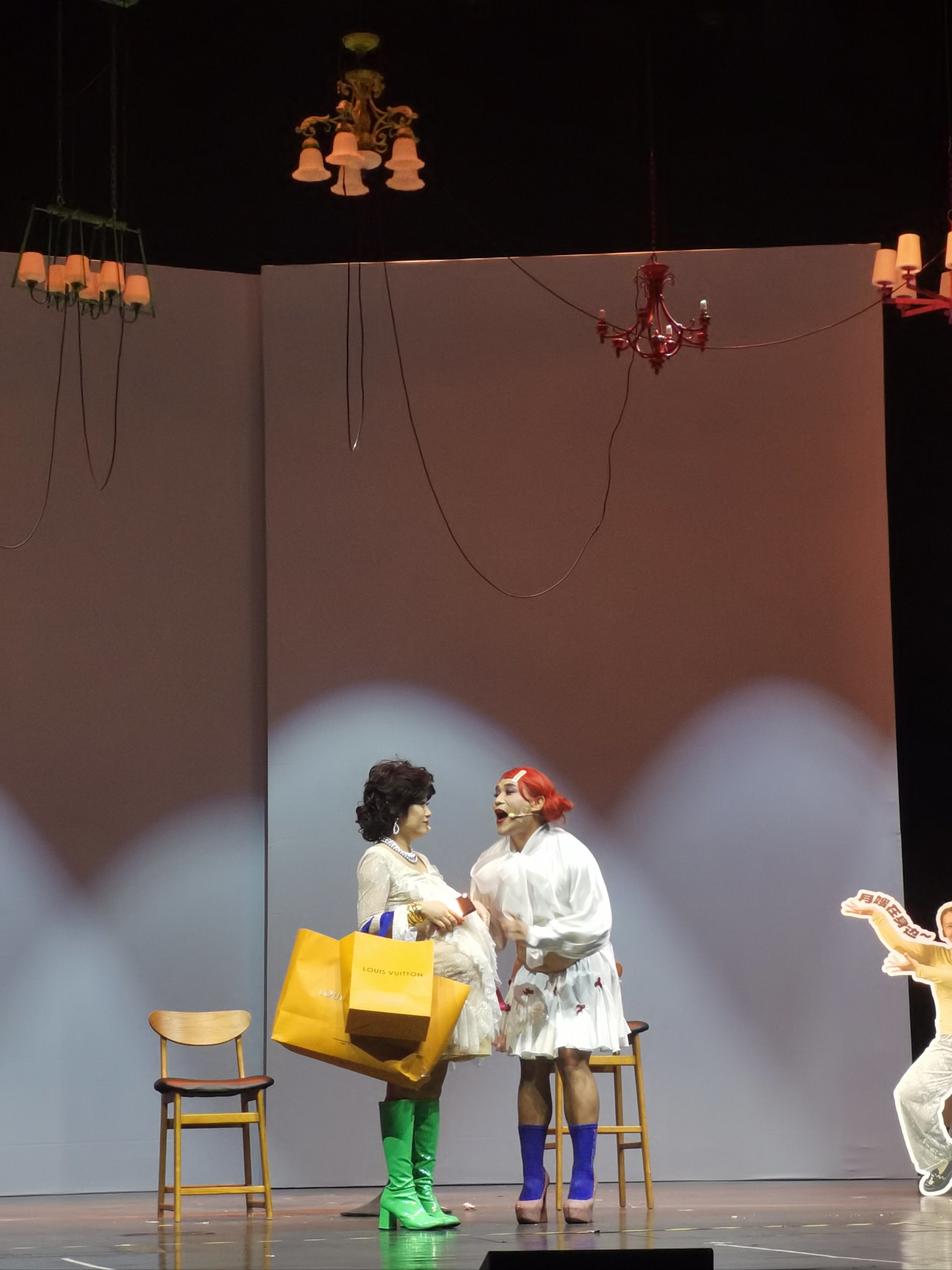 精湛技艺和激情表现让现场观众为之动容的简单介绍