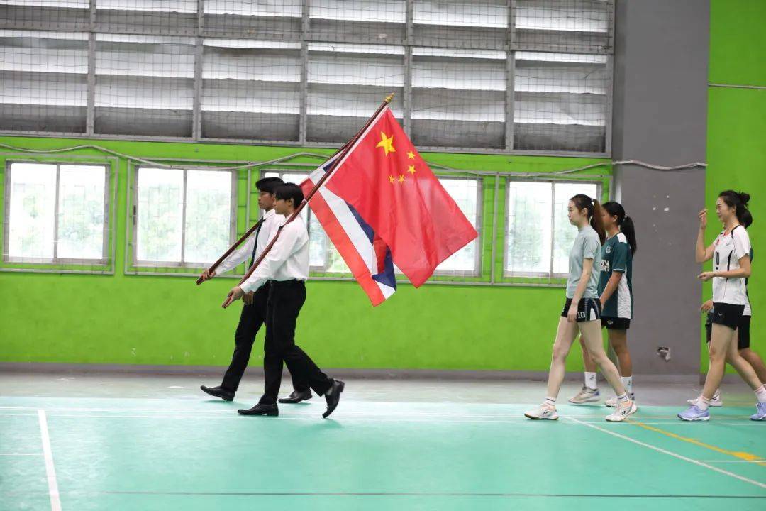 体育舞台上掀起一场国际友谊赛热潮