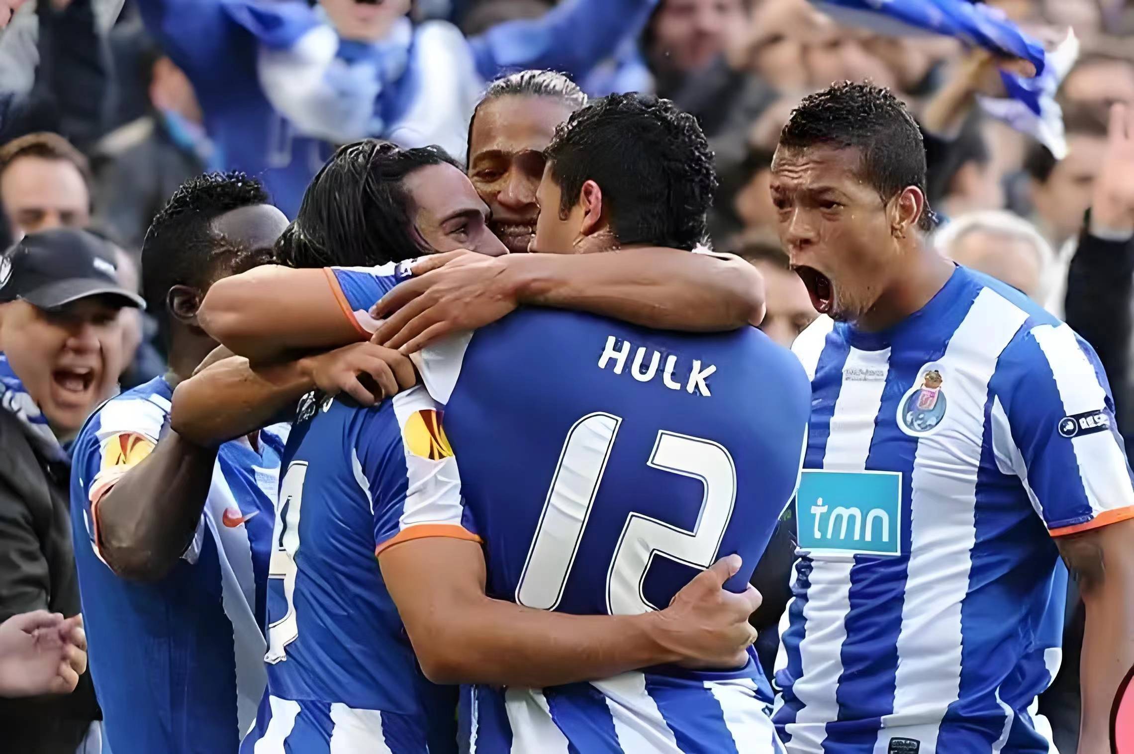 里尔进攻端球员展现出色技术，帮助球队取胜