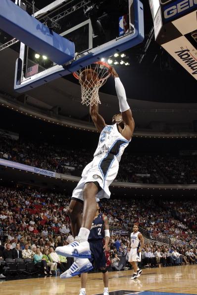 步行者击败魔术，继续向东部前八挺进的简单介绍